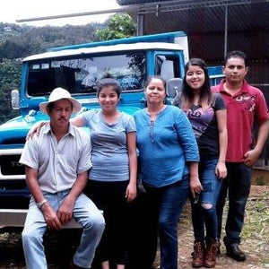 Costa Rica Tarrazou family of the coffee farm 